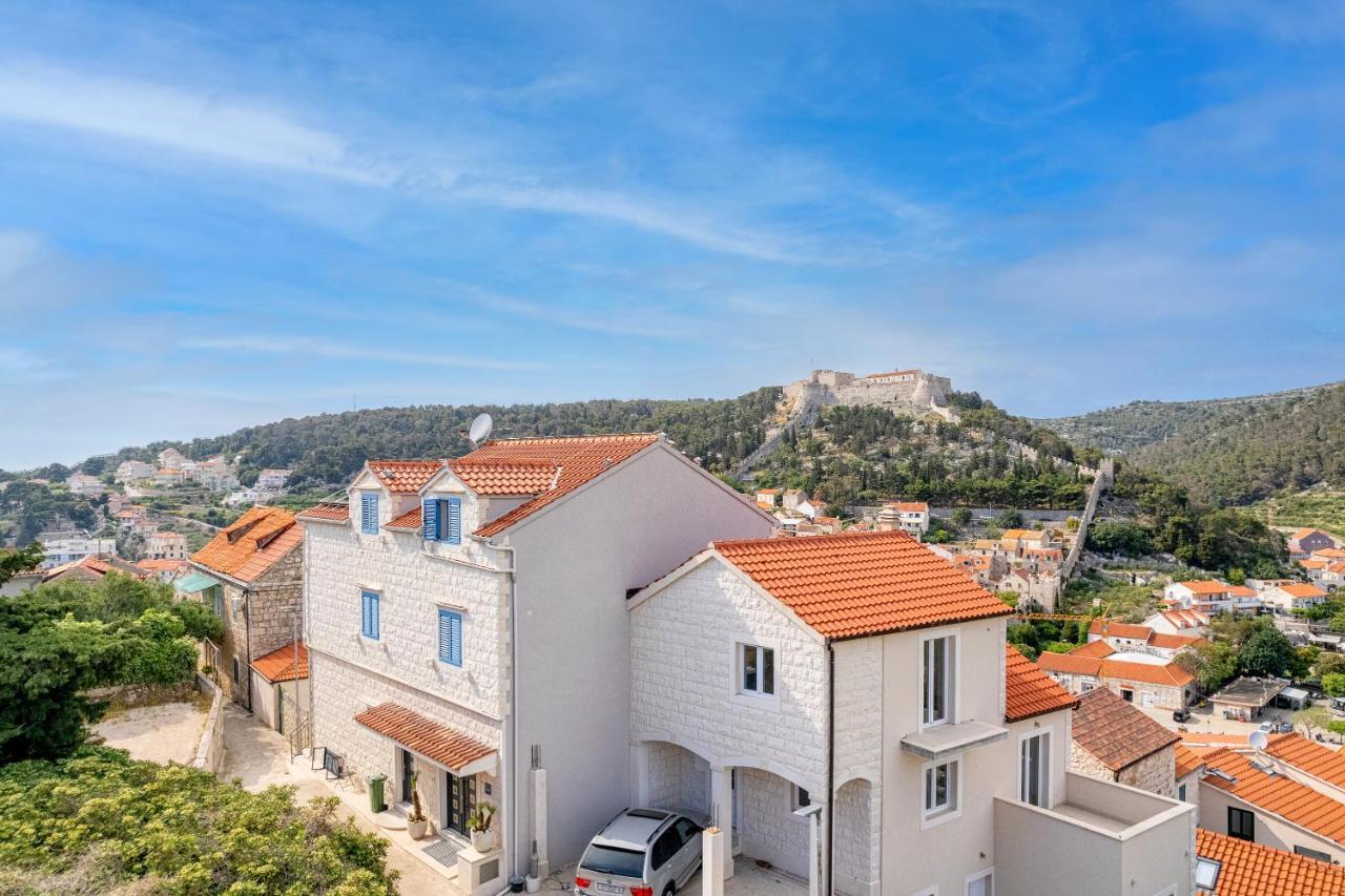 Villa Capitis In The Center Хвар Экстерьер фото